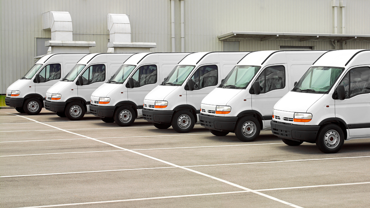 Top GPS Tracker for Small Business: Improve Efficiency and Save Costs
